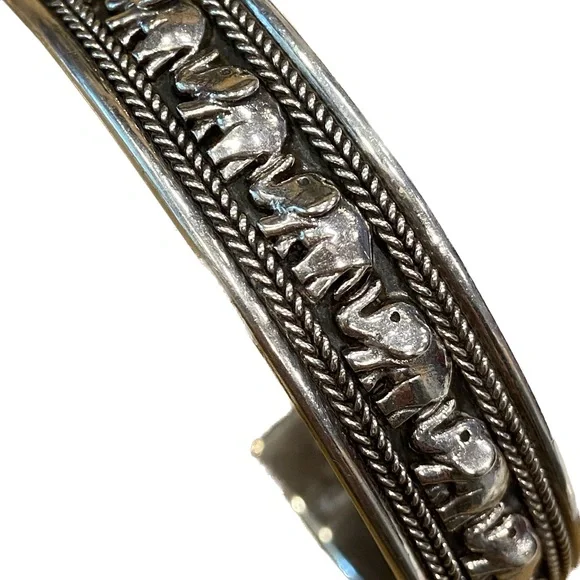 Vintage Sterling 925 elephant pave cuff bracelet Bali 80s good luck trunks up - Picture 5 of 10